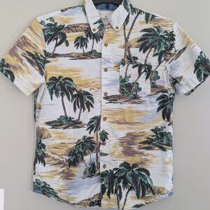 American Eagle Outfitters Mens Button Down Hawaiian Shirt Size Small